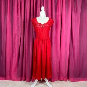 Vintage Cinema Etoile red lace and satin maxi slip, size large
